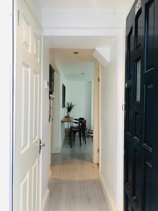 Lavender Den Apartment Londra Exterior foto